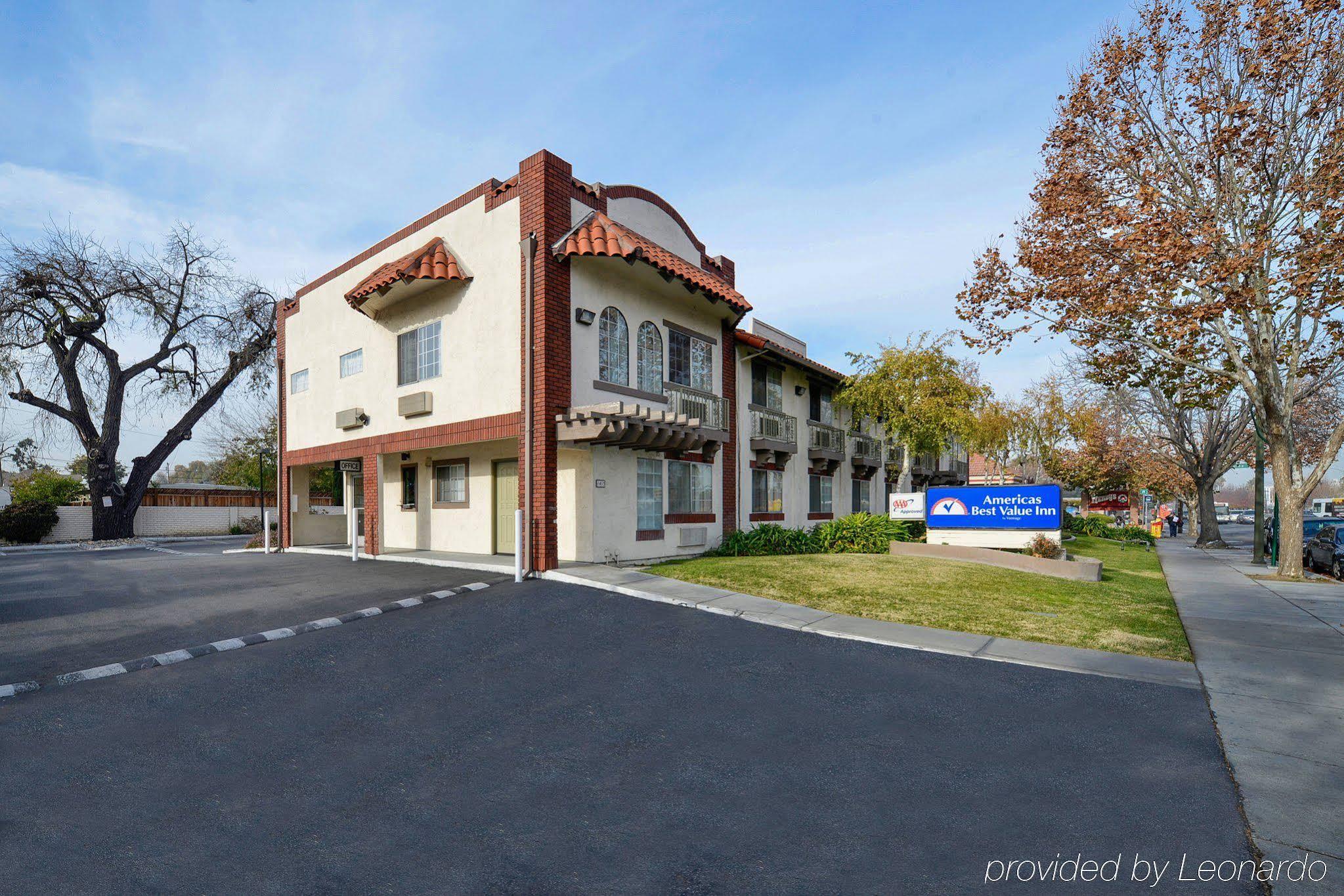 Americas Best Value Inn San Jose Convention Center Exterior photo