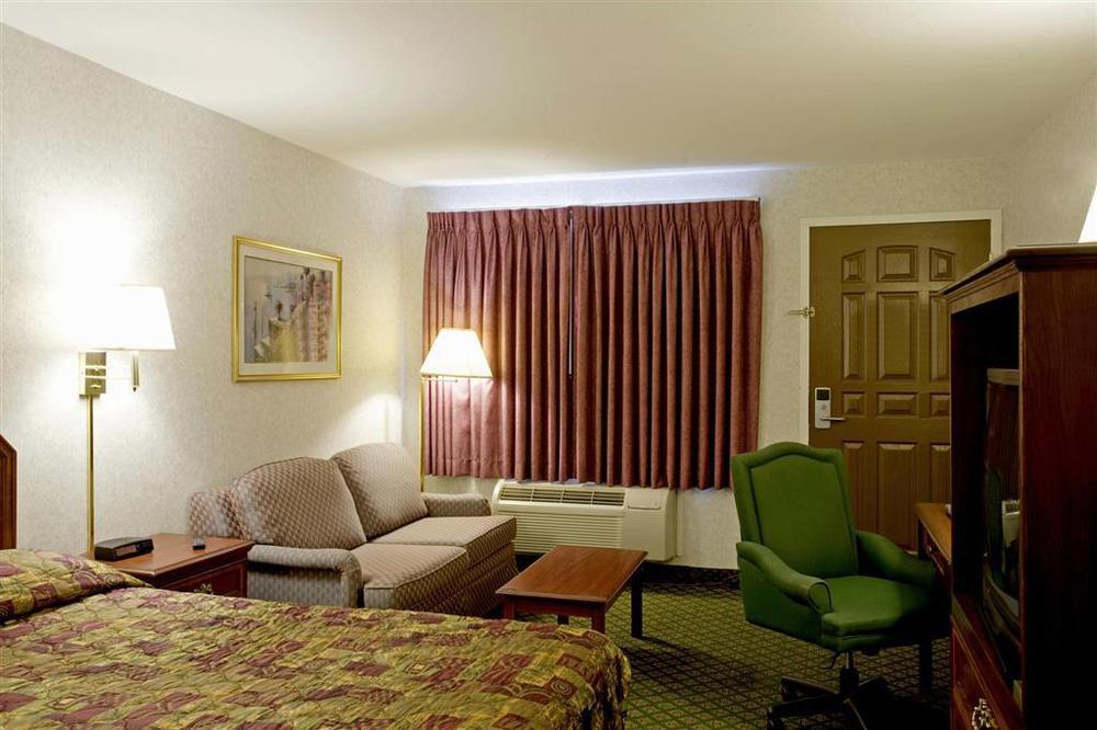 Americas Best Value Inn San Jose Convention Center Room photo